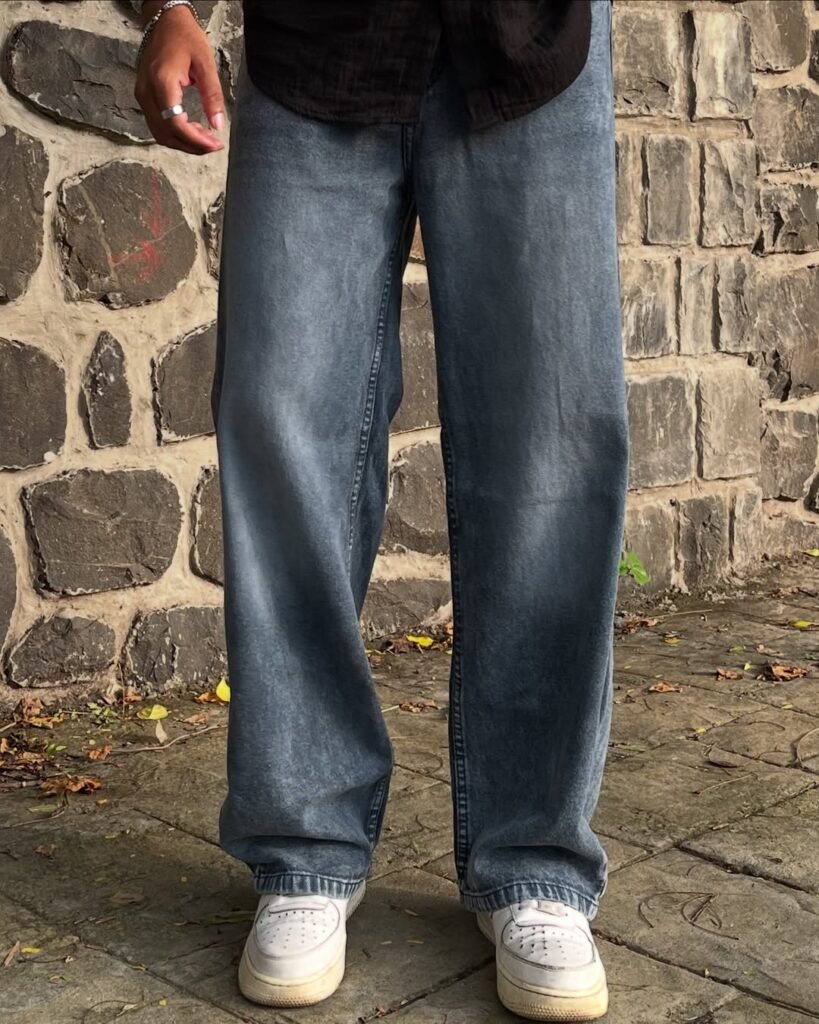 Lylatul Smoke Gun Unisex Jeans